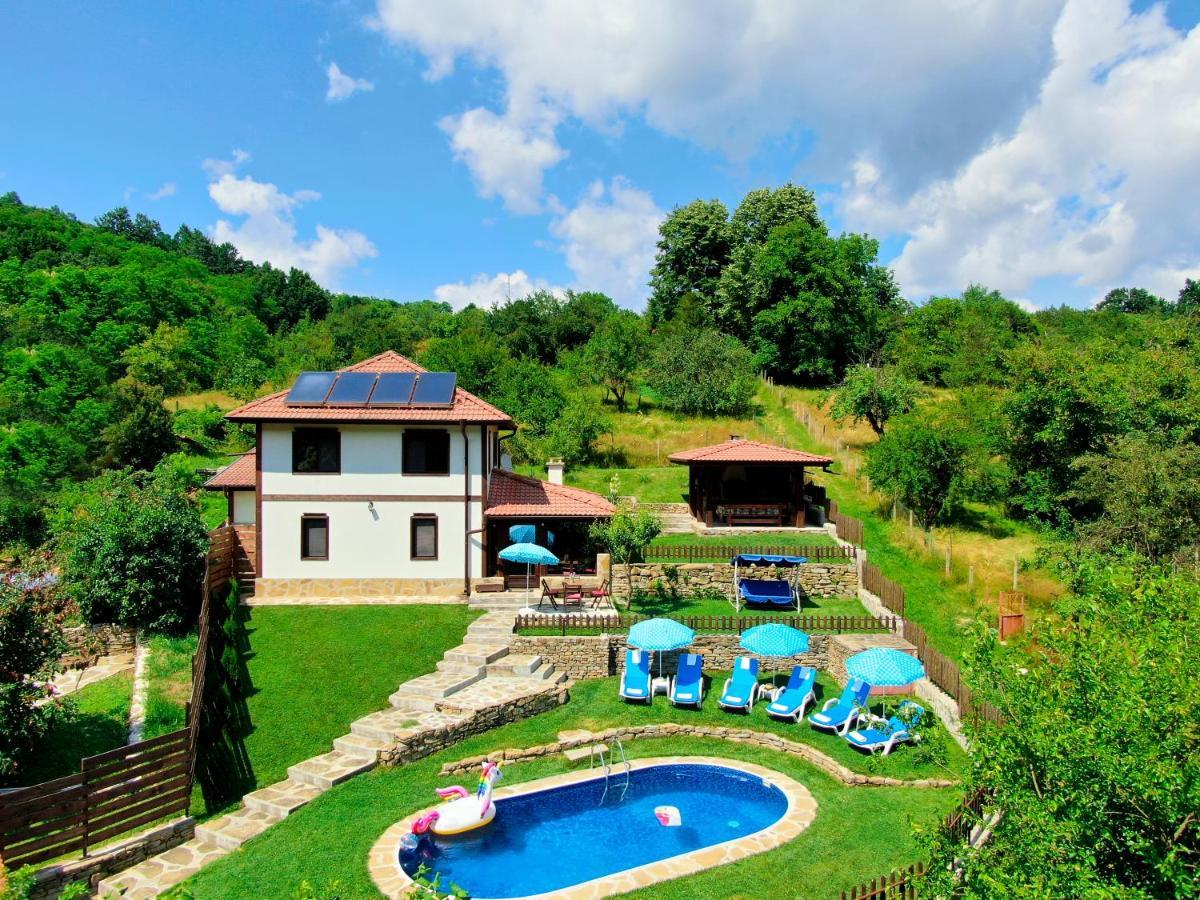 House Maya Treavna Exterior foto